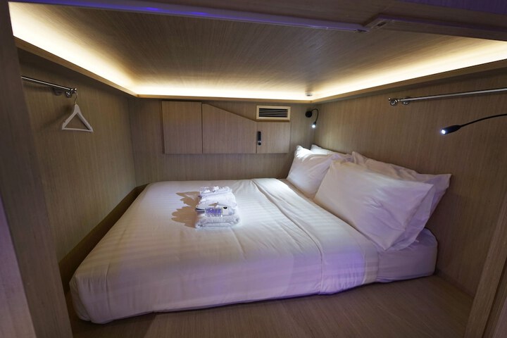 Room 11 of 29