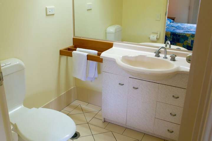 Room 6 of 20
