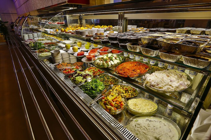 Dining 72 of 91