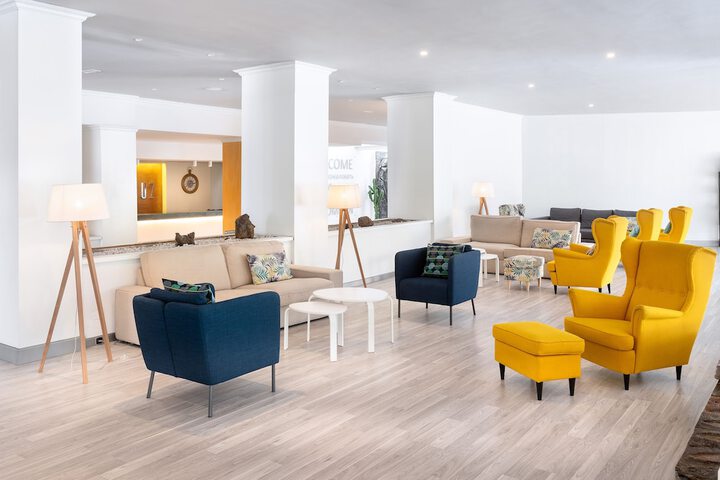 Guest Lobby