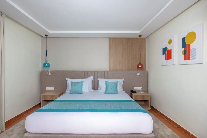 Room 6 of 55
