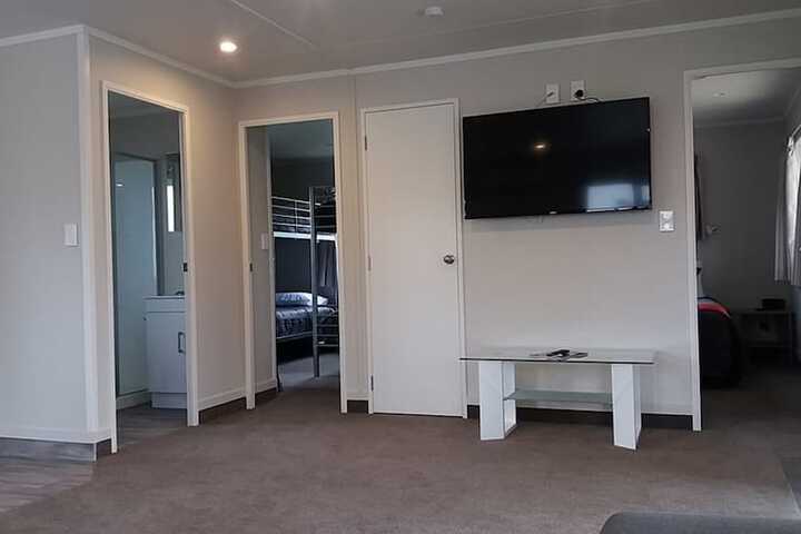 Room 11 of 133