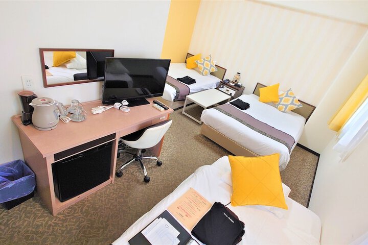 Room 20 of 120