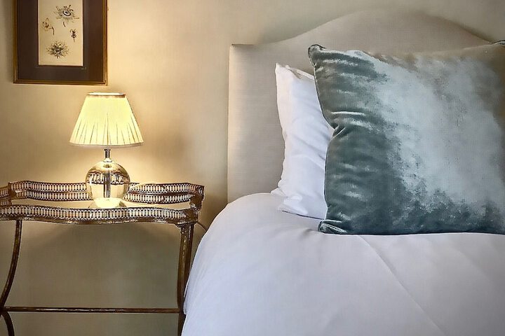 Room 11 of 62