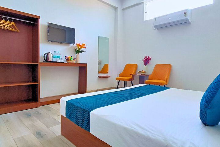 Room 43 of 87