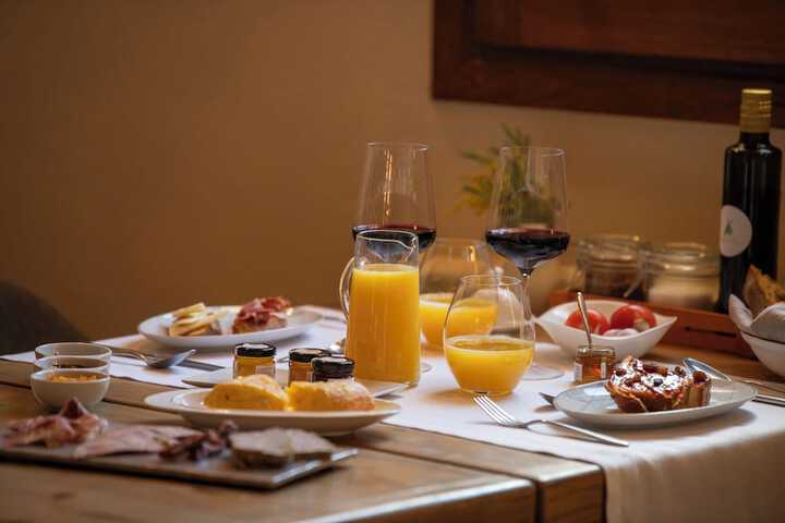 Breakfast/Coffee Service 99 of 117