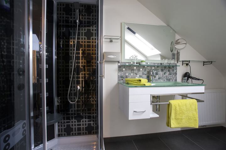 Clean Restrooms