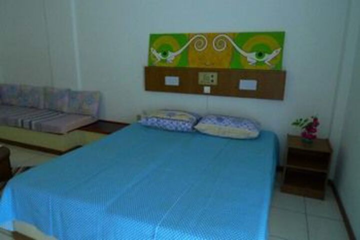 Room 11 of 26
