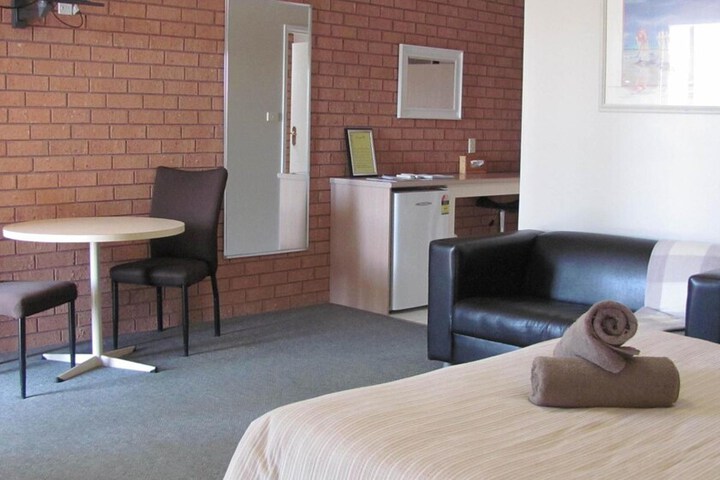 Room 22 of 95