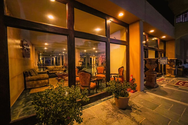 Hotel 68 of 68