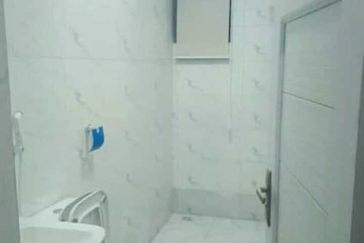 Room 14 of 20