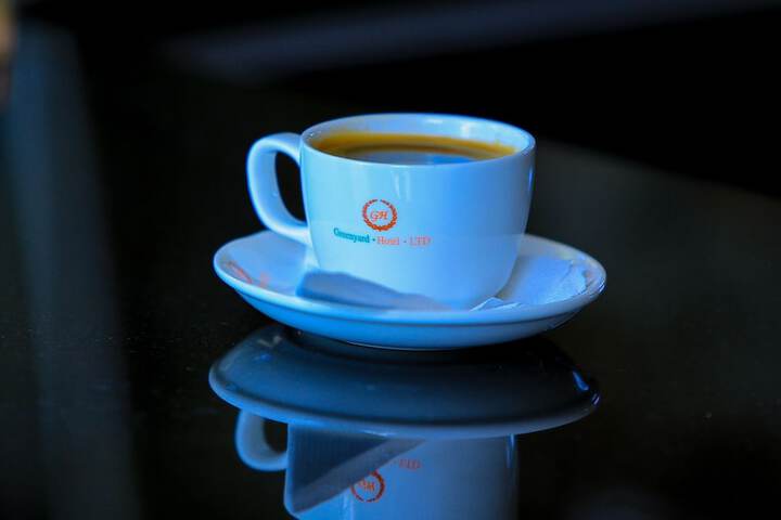 Breakfast/Coffee Service 22 of 26