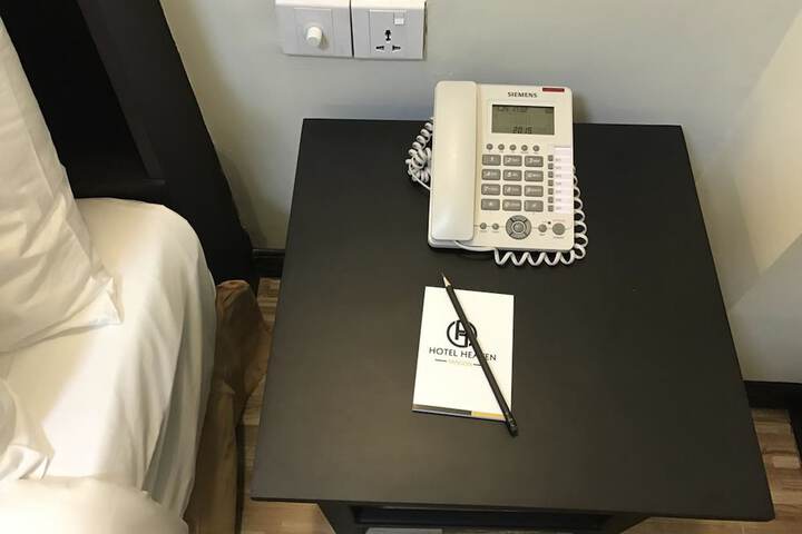 Room 16 of 26