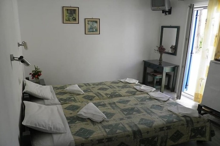 Room 8 of 58
