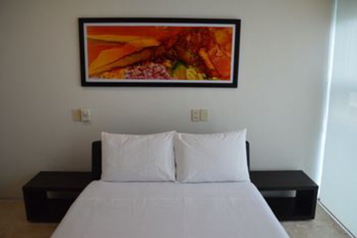 Room 20 of 108