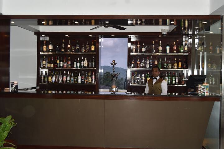 Lounge 179 of 210