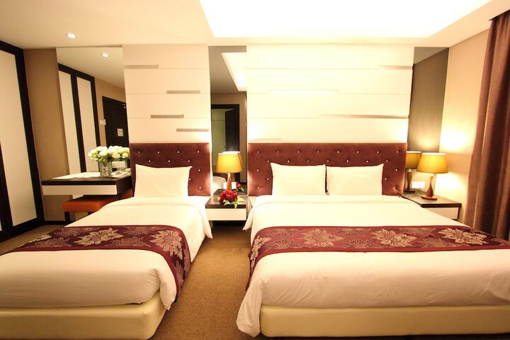 Room 12 of 54