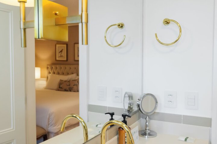 Room 90 of 137