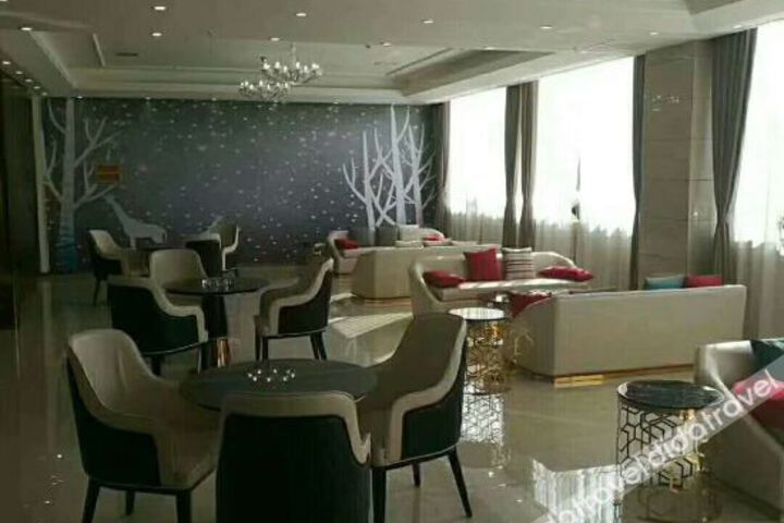 Hotel Interior 6 of 15