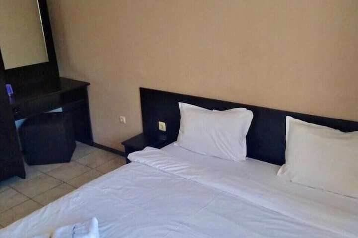 Room 18 of 56