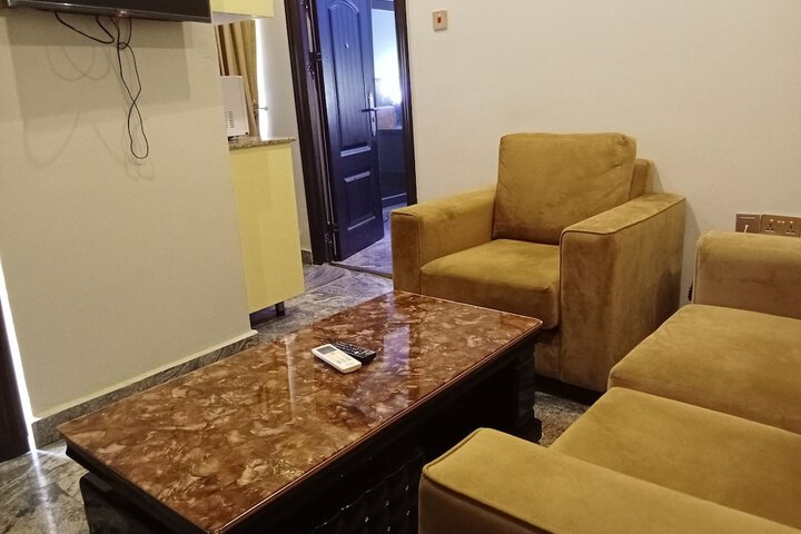 Room 26 of 46