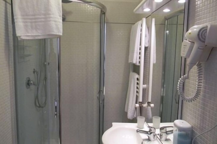 Bathroom Interior Photo