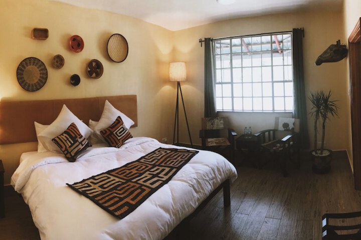 Room 9 of 117