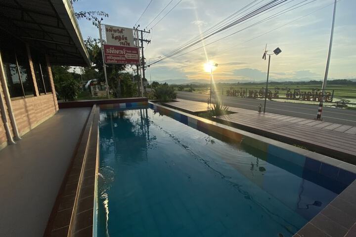 Pool 50 of 94