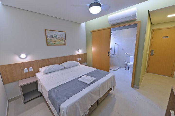 Room 19 of 41
