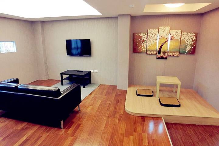 Room 50 of 67