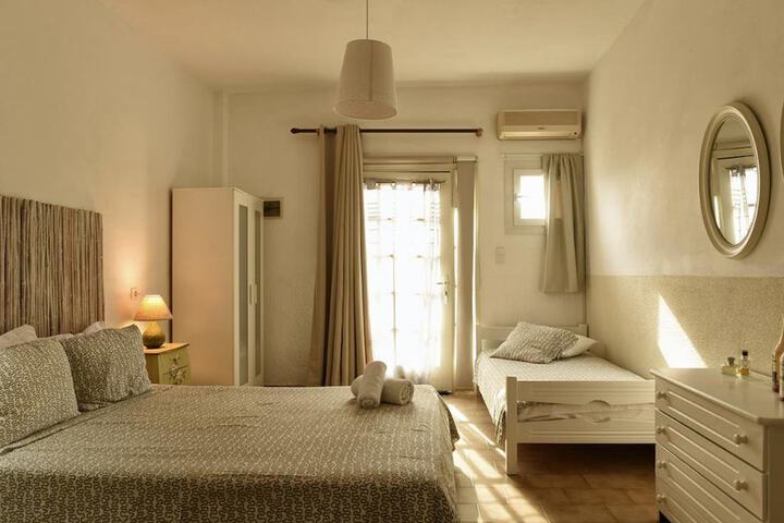 Room 41 of 64
