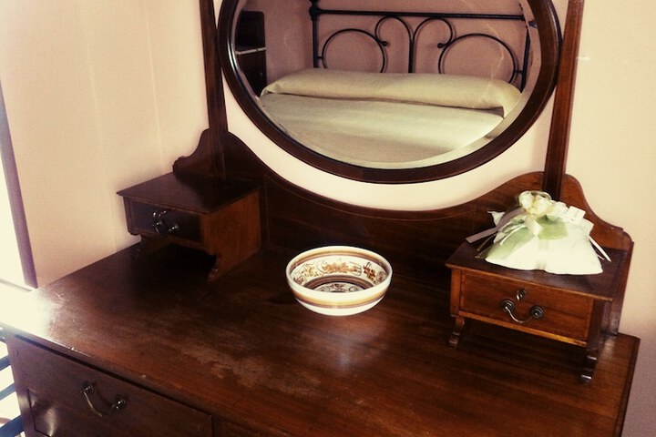 Room 6 of 47