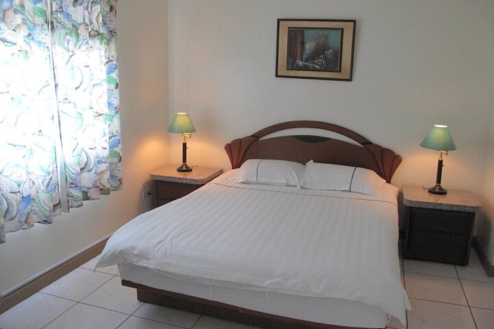 Room 9 of 51