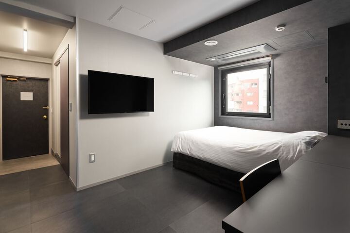 Room 10 of 58