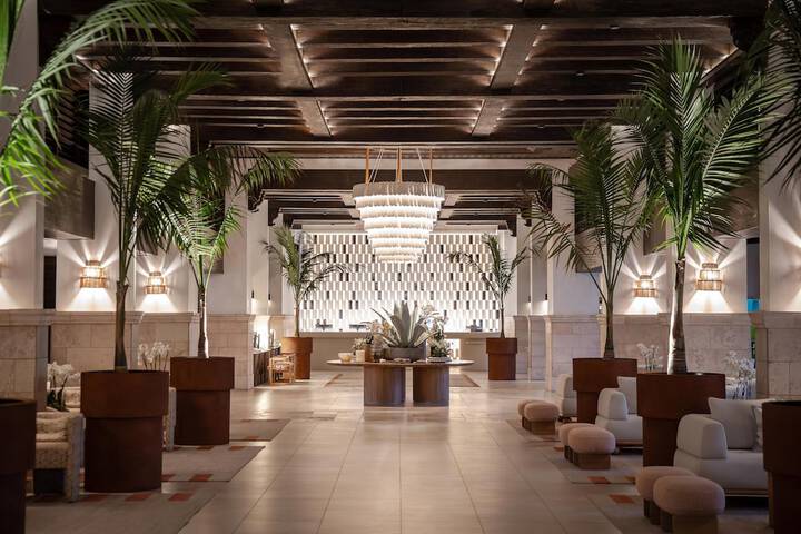 Lobby Photos