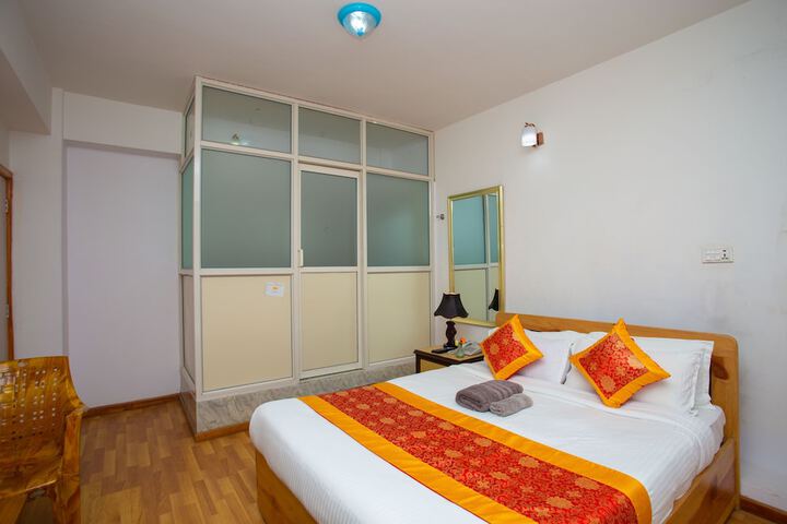 Room 13 of 57