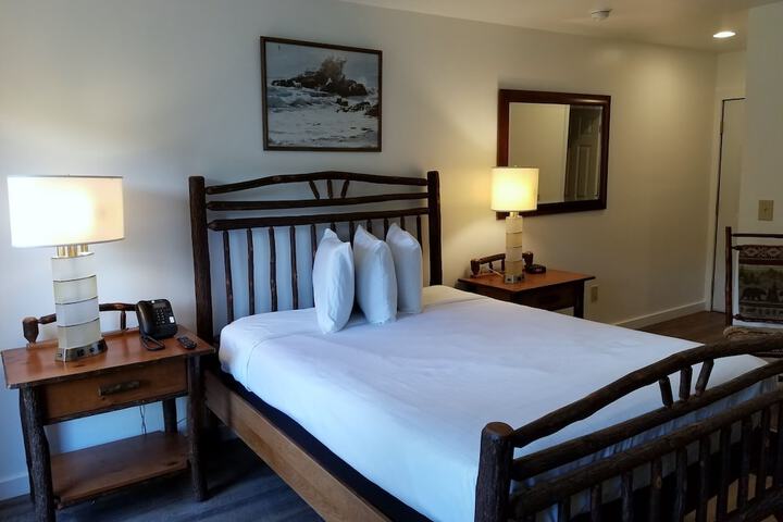 Room 6 of 42
