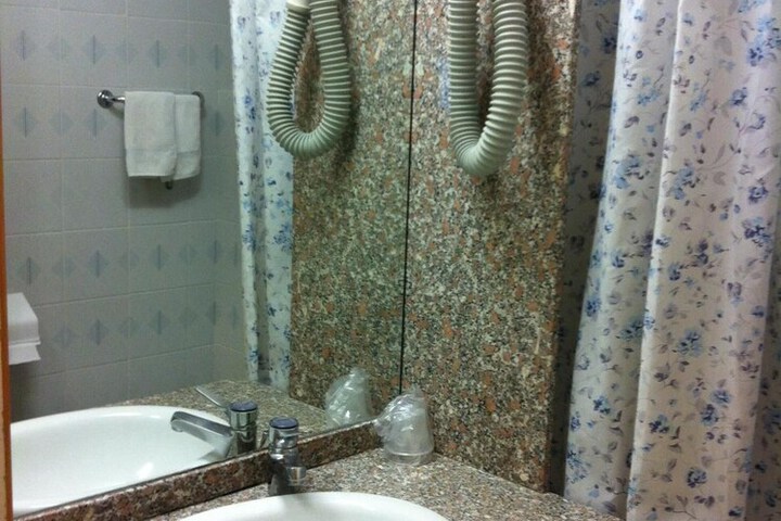 Clean Restrooms