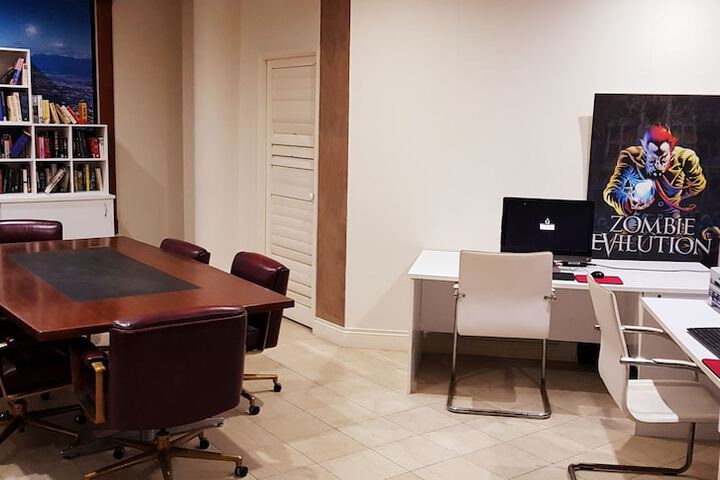 Business Center 66 of 90