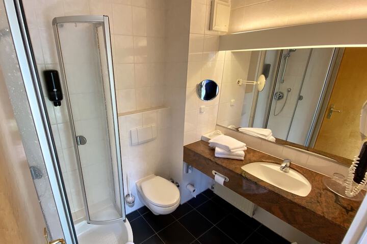Clean Restrooms