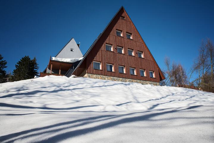Hotel 18 of 53