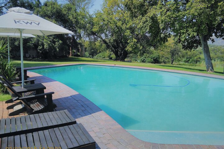 Pool 17 of 52