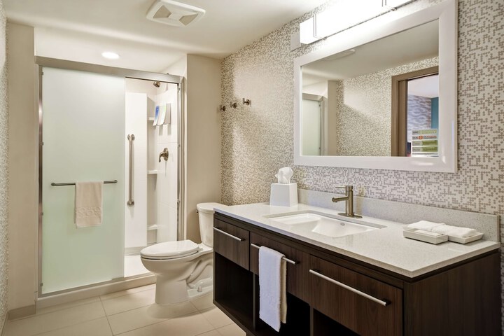 1 King Bed Studio Suite (6 of 22)