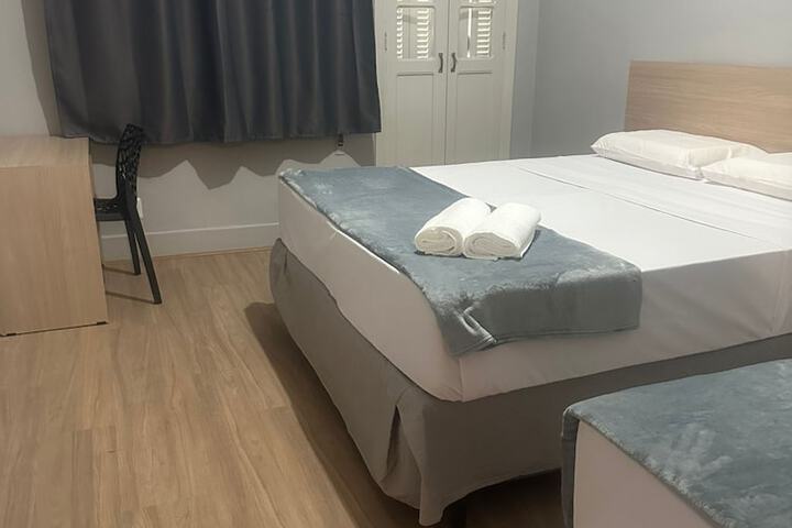 Room 6 of 29