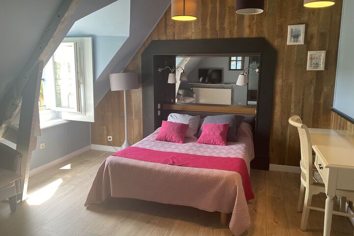 Room 5 of 29