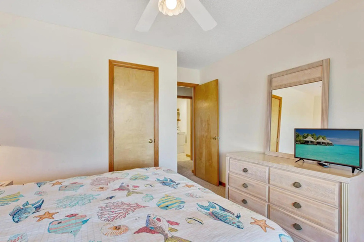 Room 6 of 21