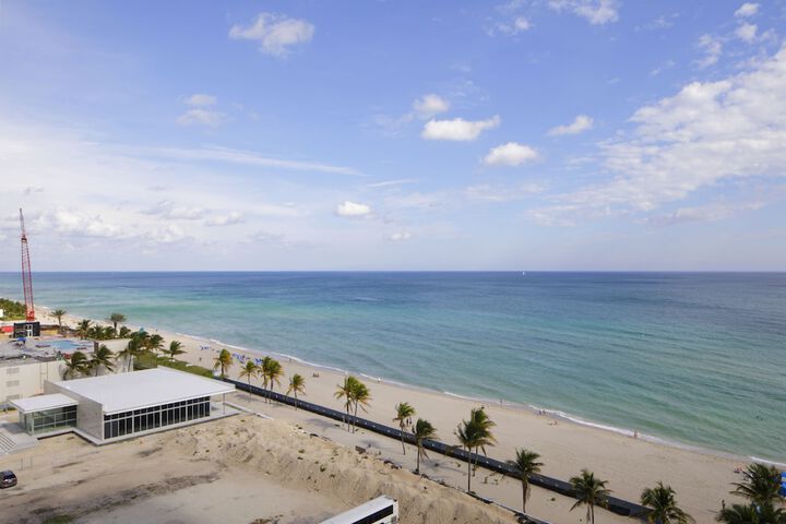 Beach/ocean view