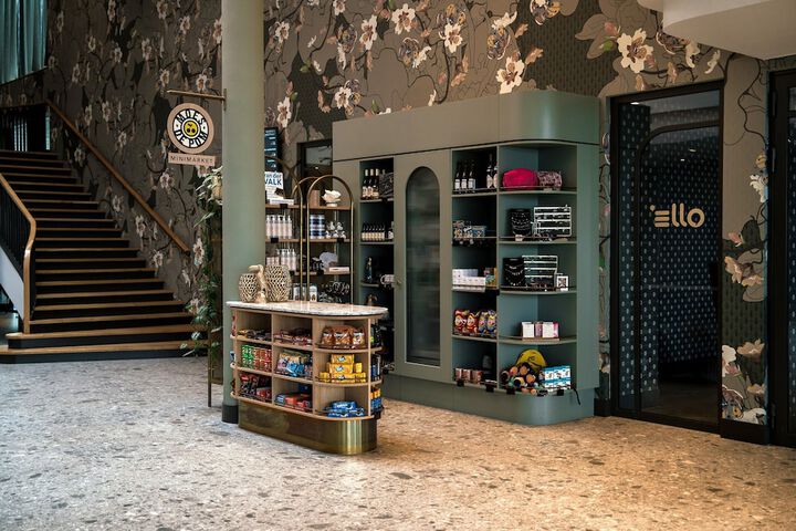 Lobby Photos