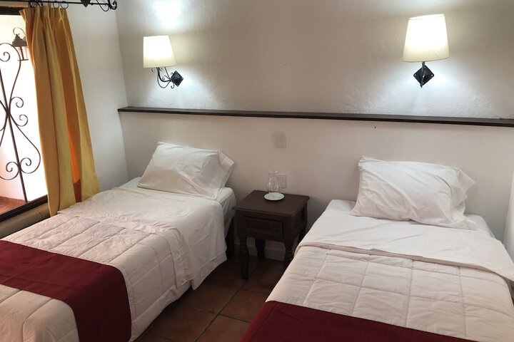 Room 13 of 43