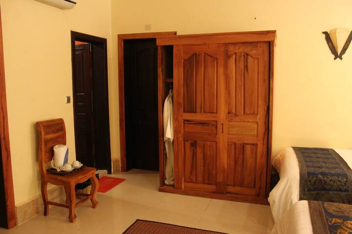 Room 15 of 71